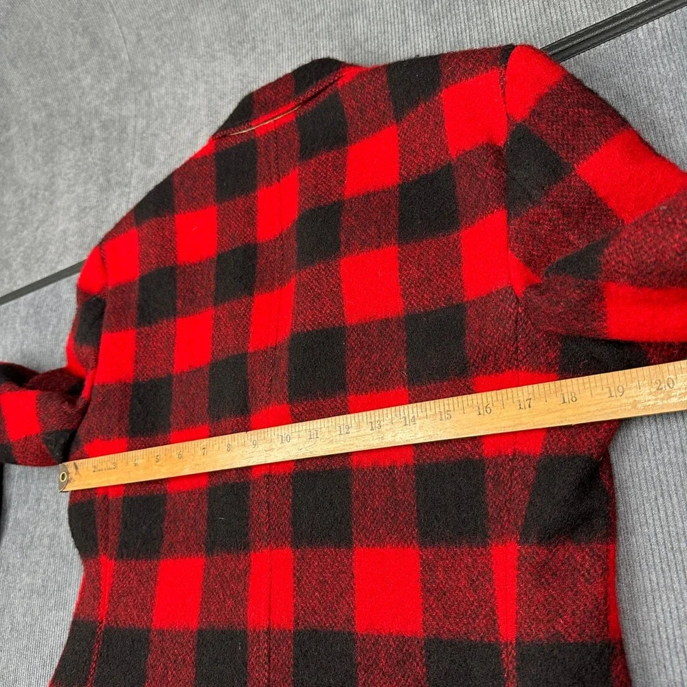 Vintage‎ Red Black Buffalo Plaid Wool Blazer Jacket Gold Crest Buttons Mens M